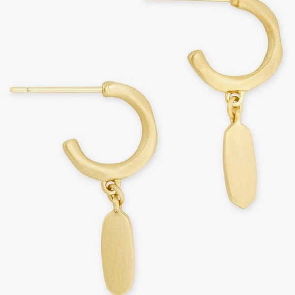 Kendra Scott Fern Huggie earrings New - Picture 3 of 6